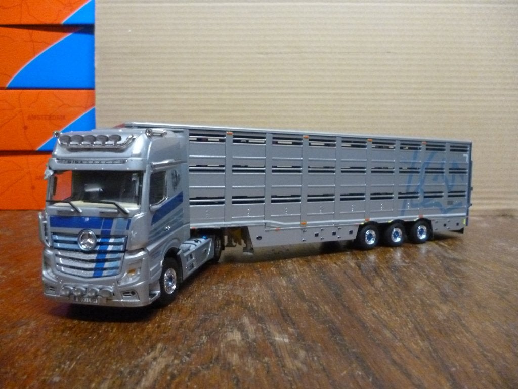 WSI Mercedes Actros De Pablo Arribas met certificaat, Ophalen of Verzenden, Nieuw, Bus of Vrachtwagen, Wsi