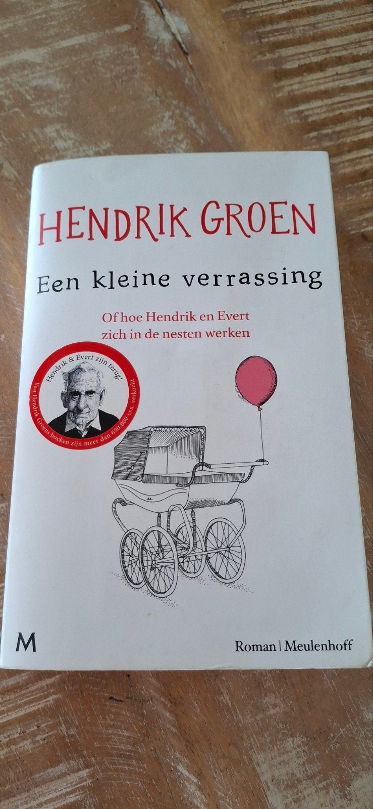 Hendrik Groen - Een kleine verrassing (Roman), Ophalen of Verzenden, Zo goed als nieuw, Hendrik Groen, Nederland