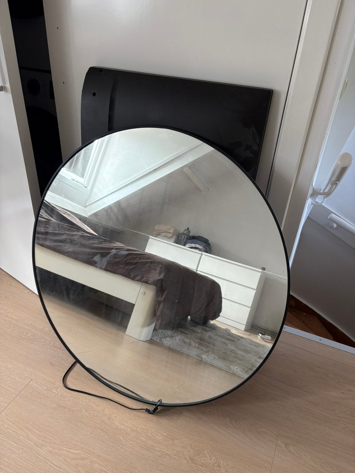 Grote ronde badkamer spiegel. Nieuw., Ophalen, Minder dan 50 cm, Rond, Zo goed als nieuw