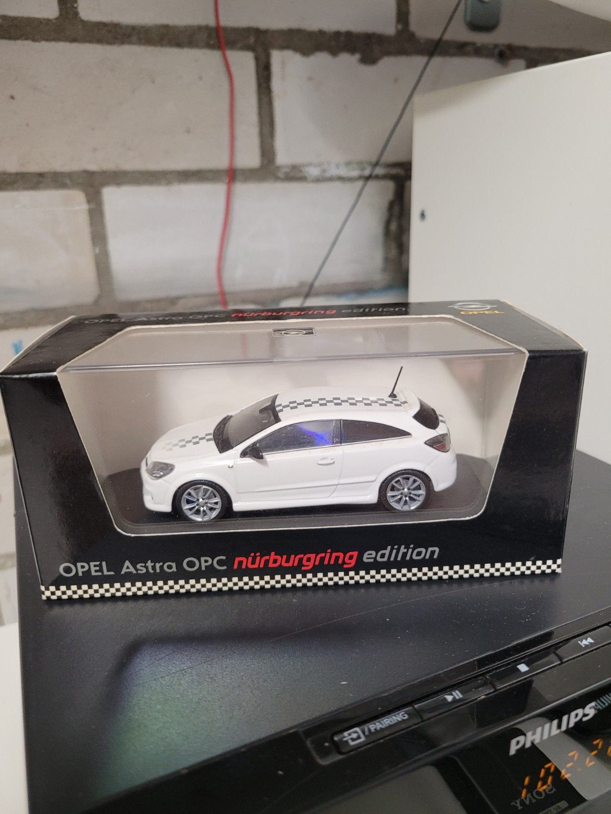 opel astra h opc nurburgring edition minichamps 1:43, Hobby en Vrije tijd, Modelauto's | 1:43, Ophalen of Verzenden, Zo goed als nieuw
