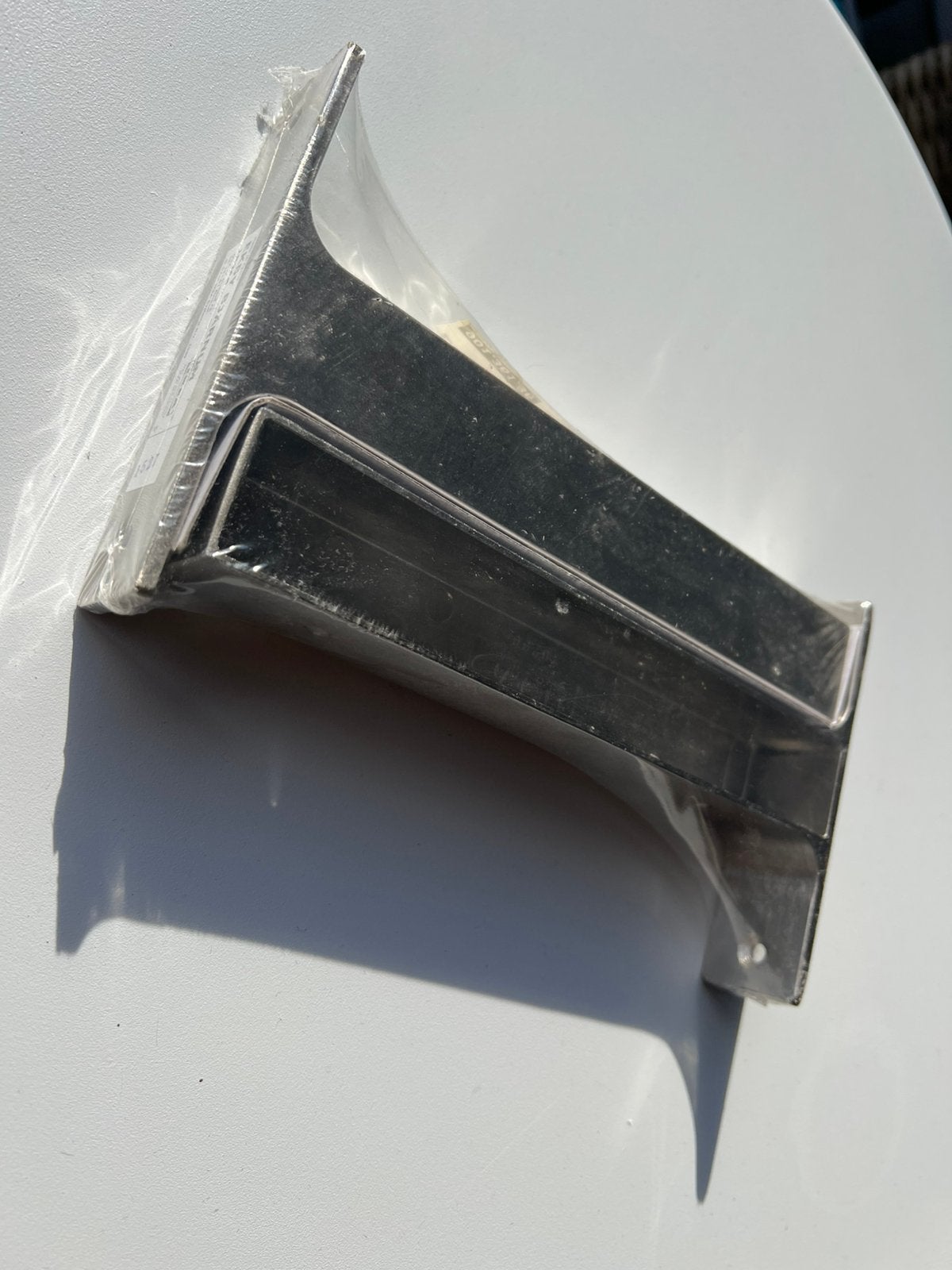 Nieuwe IKEA Ekby Bjarnum plankdragers (2 stuks), Ophalen, Nieuw