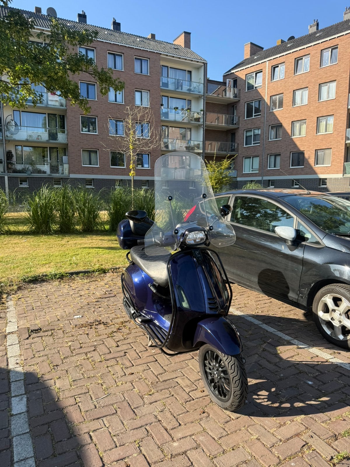 Vespa sprint 2019, Ophalen, Zo goed als nieuw, Benzine