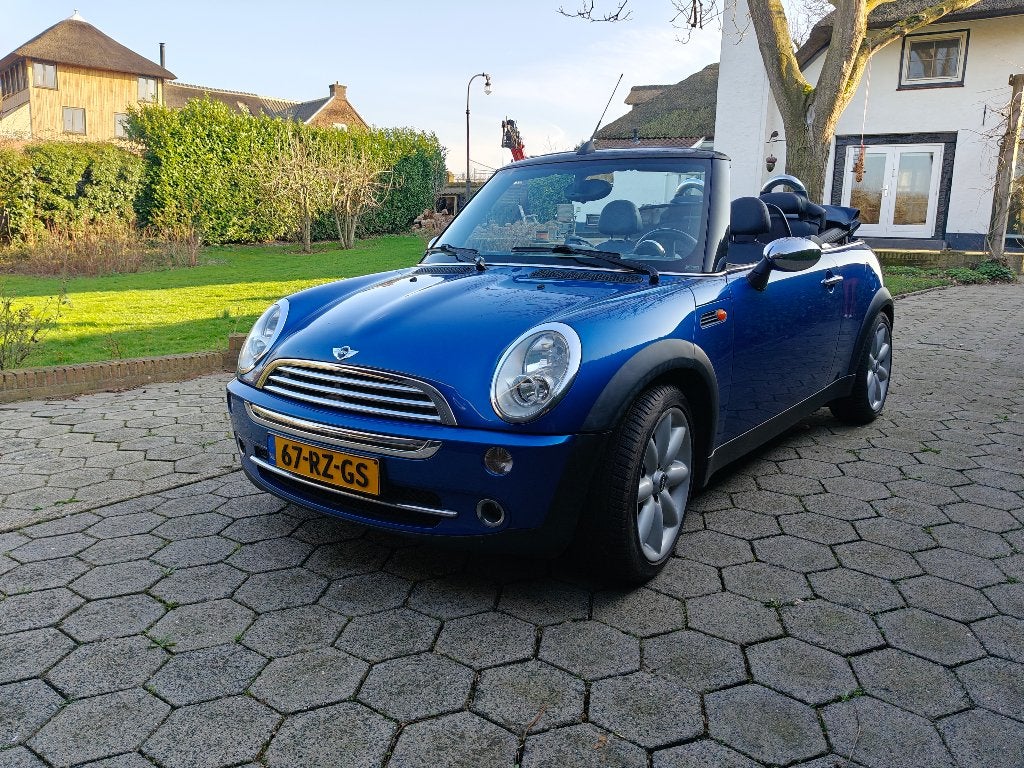 Mini Cabrio 1.6 Cooper Chili*Leder*Airco*Cruise*1e Eigenaar, Auto's, Mini, Voorwielaandrijving, 4 cilinders, Cabriolet, Handgeschakeld