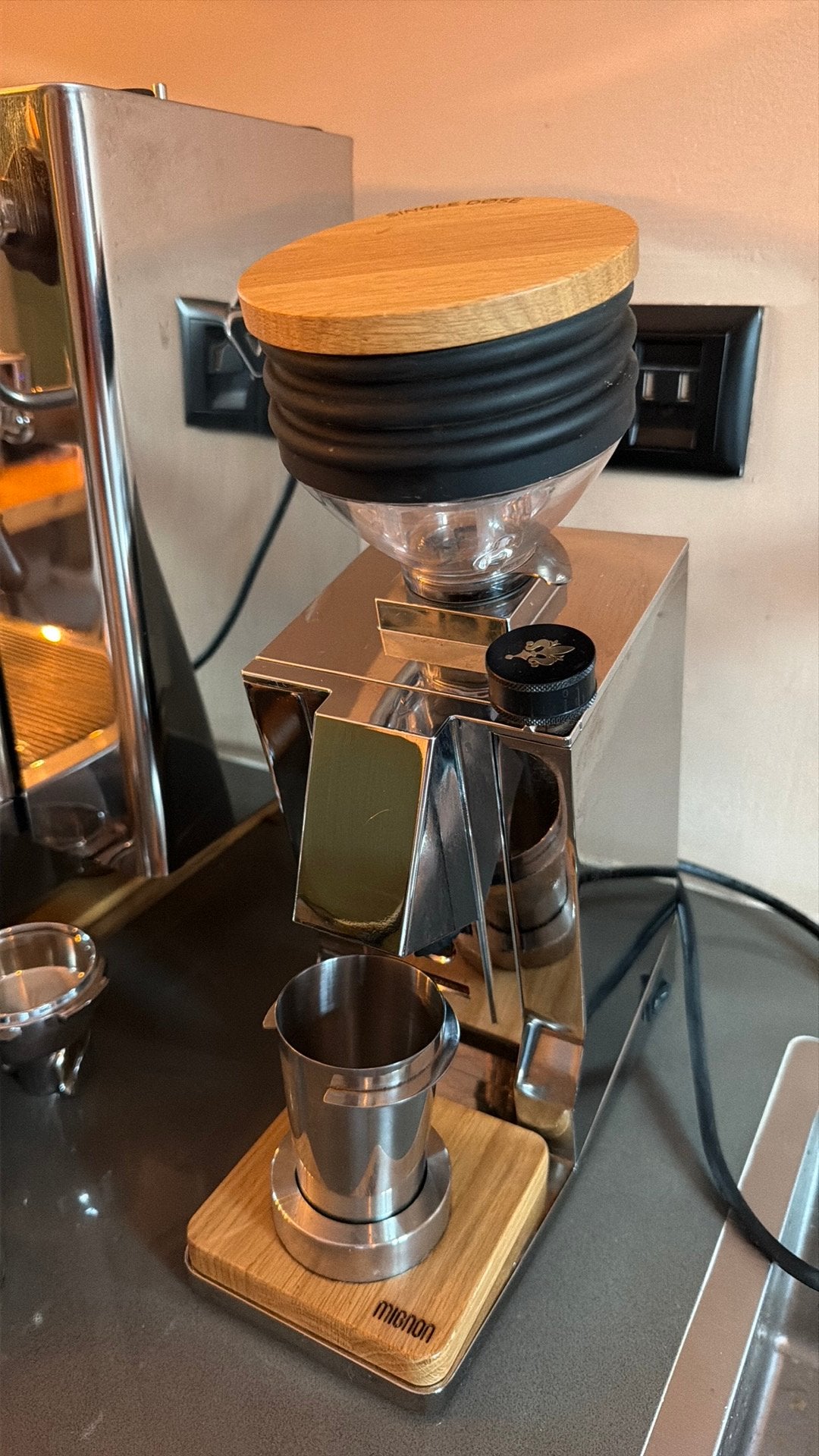 Eureka mignon oro single dose grinder
