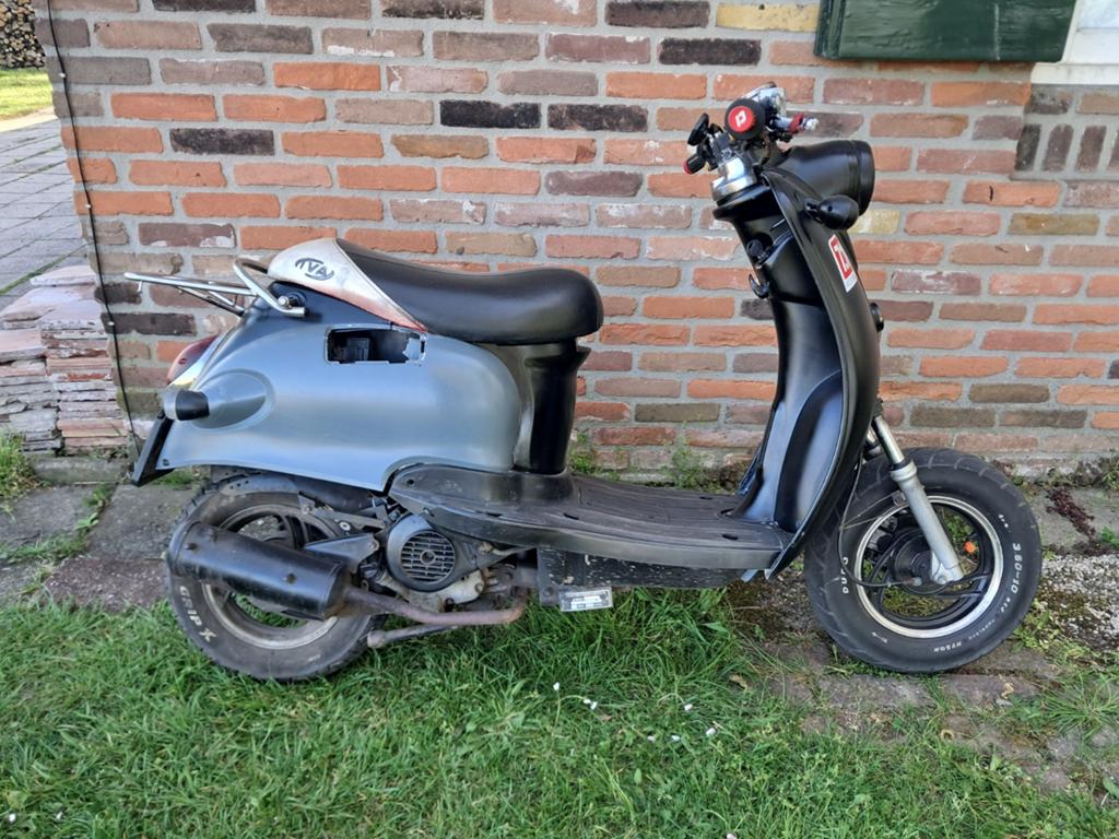 Iva Venti scooter snorfiets, Fietsen en Brommers, Snorfietsen en Snorscooters, Ophalen, Gebruikt, Benzine, Overige merken