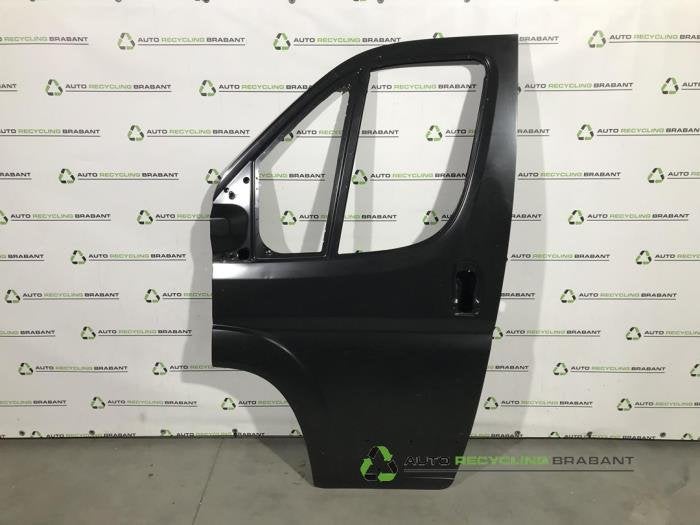 Portier 4Deurs links-voor van een Fiat Ducato, Auto-onderdelen, Gebruikt, -, Deur, -