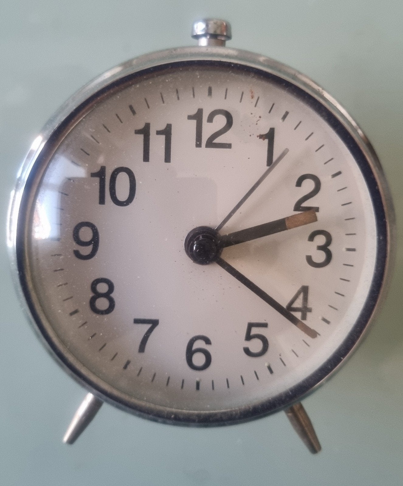 Vintage wekker - Mechanisch - Zilverkleurig, Ophalen of Verzenden
