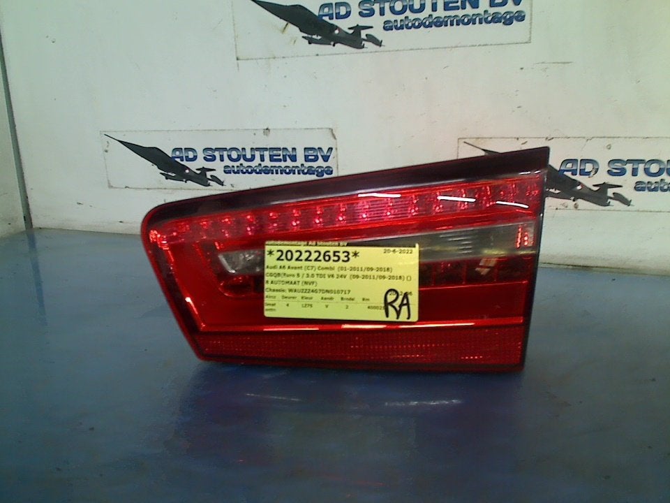 Achterlicht Rechts BINNEN Audi A6 Avant (C7) 2012 4G9945094D, Gebruikt, Auto-Union-Straße  1, Ingolstadt 85057, , Duitsland, Info@audi.de