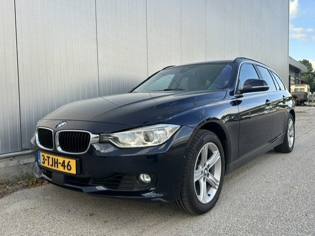 BMW 3 Serie Touring 320i High Exe Bomvol/ zeer nette auto, Auto's, Automaat, Achterwielaandrijving, Gebruikt, 4 cilinders
