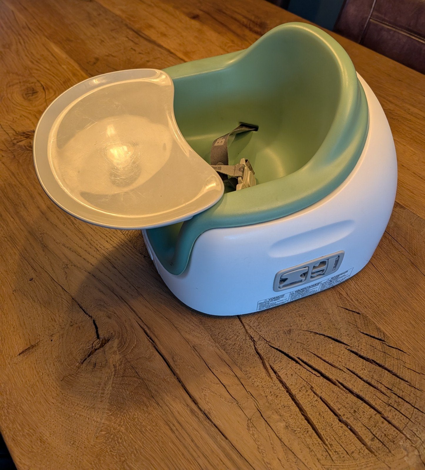 Bumbo kinderstoel / verhoger met eetblad, Ophalen of Verzenden, Gebruikt, Overige typen, Afneembaar eetblad