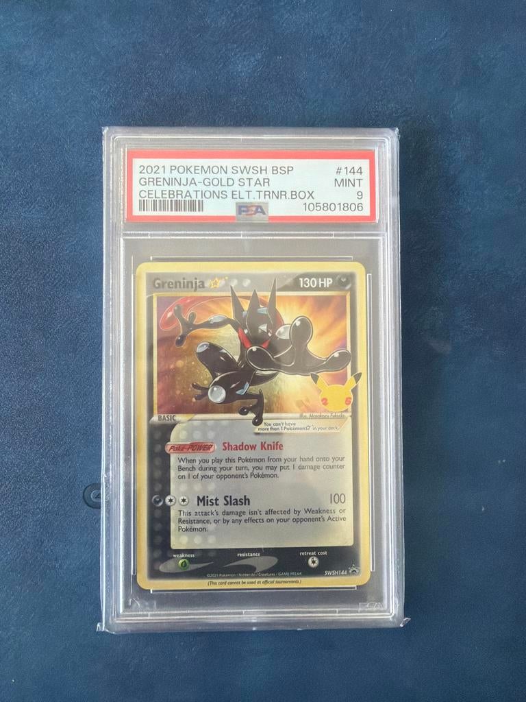 PSA 9 Greninja Gold Star Celebrations SWSH144 Pokémon Kaart, Ophalen of Verzenden, Zo goed als nieuw