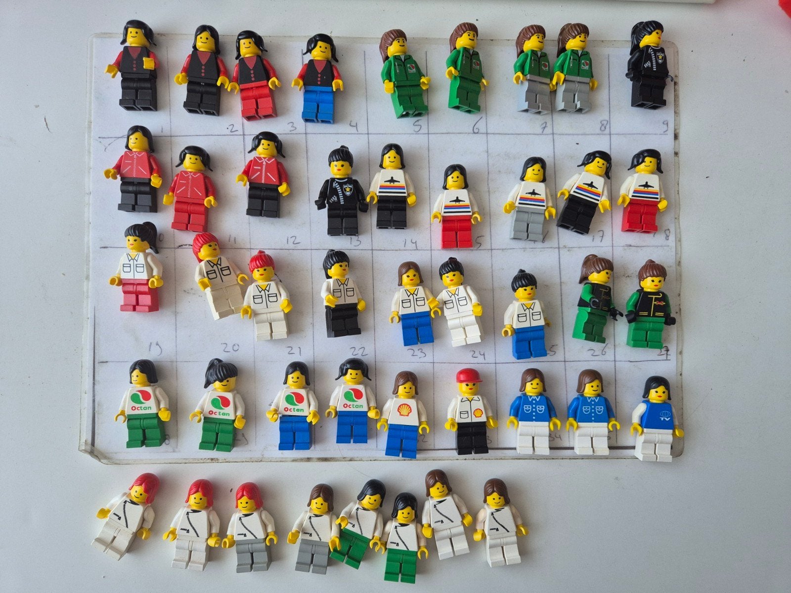 Lego vvr1 vintage div vrouw poppetjes tv octan shell, Ophalen of Verzenden