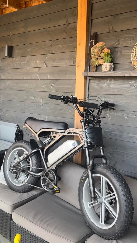 Fatbike custum + lader en accu, Ophalen, Zo goed als nieuw, Overige typen