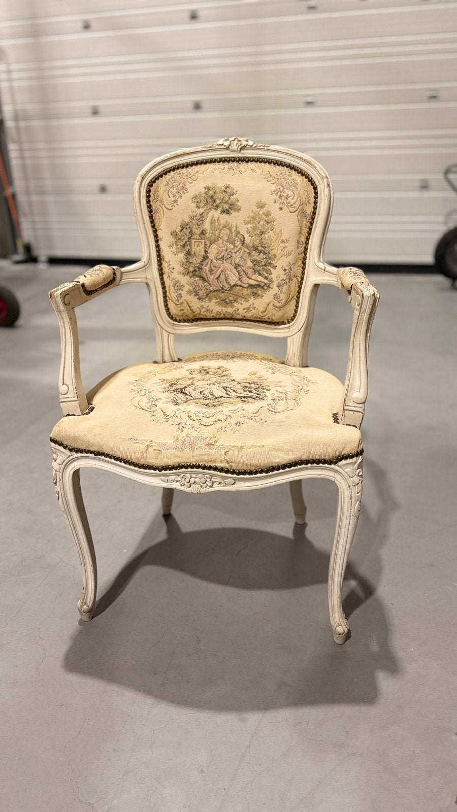 Franse fauteuil in Lodewijk XV stijl, Antiek en Kunst, Antiek | Meubels | Stoelen en Banken, Ophalen