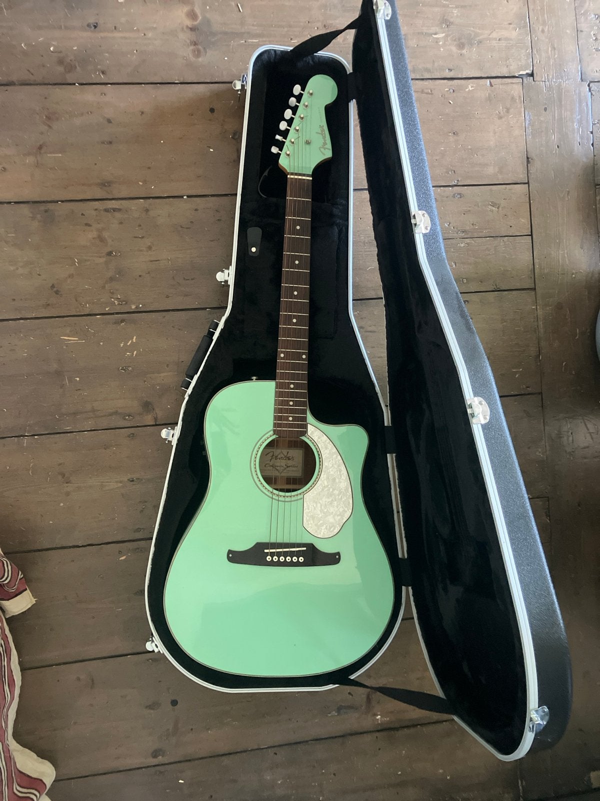 Fender Sonoran SCE Westerngitaar met koffer, Ophalen, Zo goed als nieuw, Western- of Steelstringgitaar, Met (piezo-)element