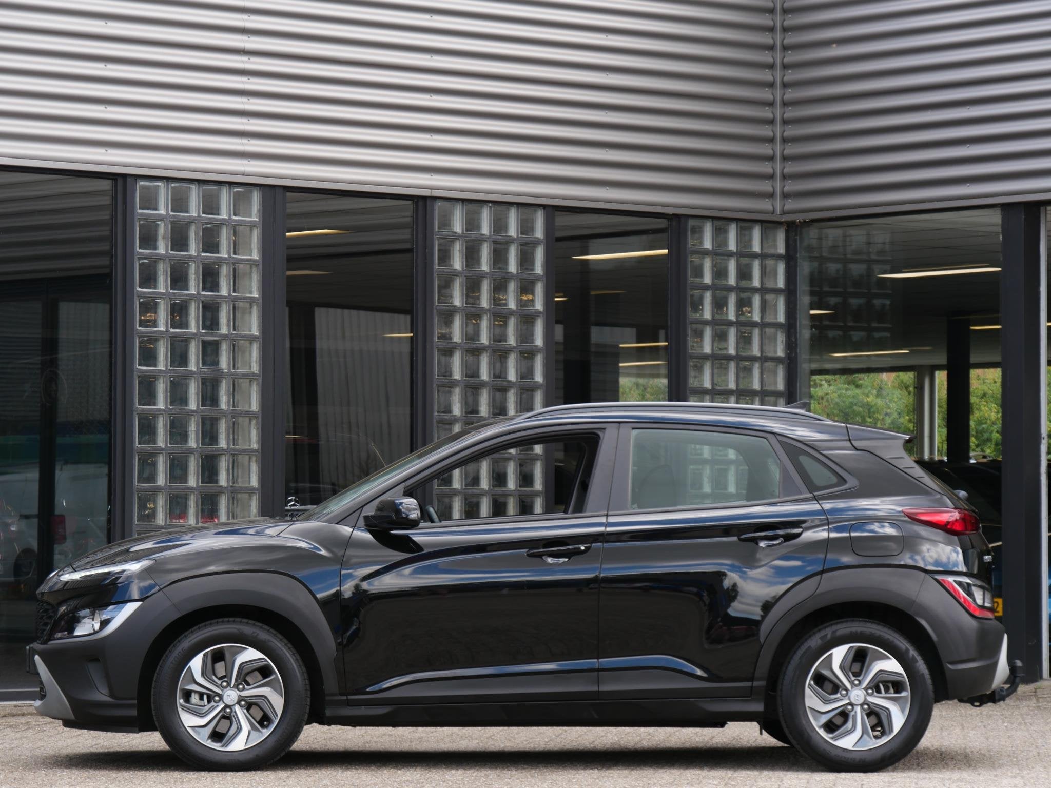 Foto 3 van Hyundai Kona 1.6GDi HEV COMFORT SMART/ TREKHAAK/ NIEUW MODEL