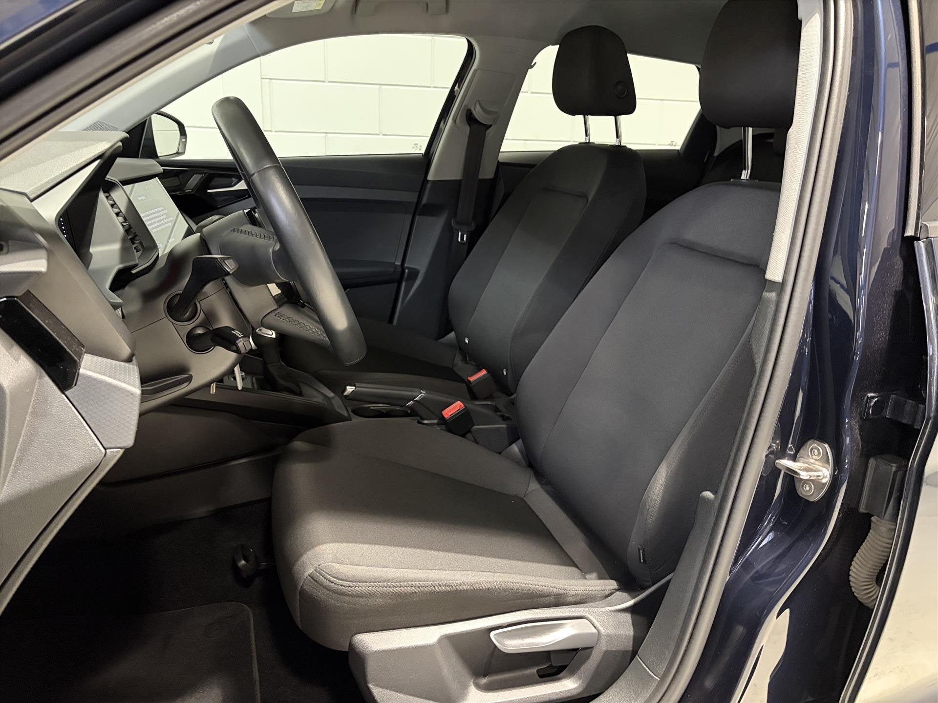 Audi A1 Sportback 25 TFSI 95pk S tronic AUT 5drs, Airco, Car, Auto's, 95 pk, Blauw, Bedrijf, 1100 kg