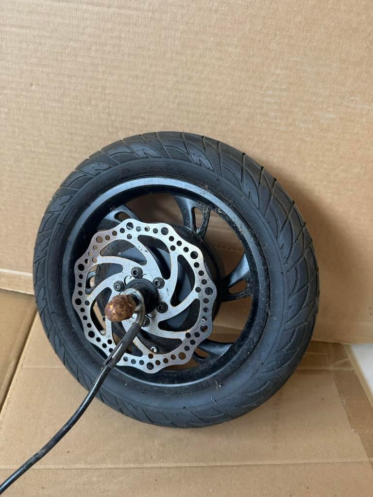 Fietswiel met motor 36v, Gebruikt, Ophalen of Verzenden, Rubber, Elektrische fiets