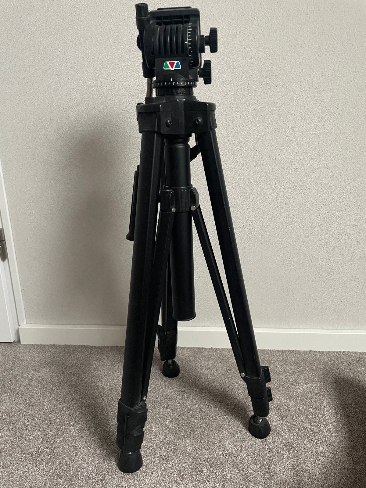 Velbon D-700 Fotocamera Statief met Vloeistofkop, Gebruikt, Met waterpas, Velbon, 150 tot 175 cm