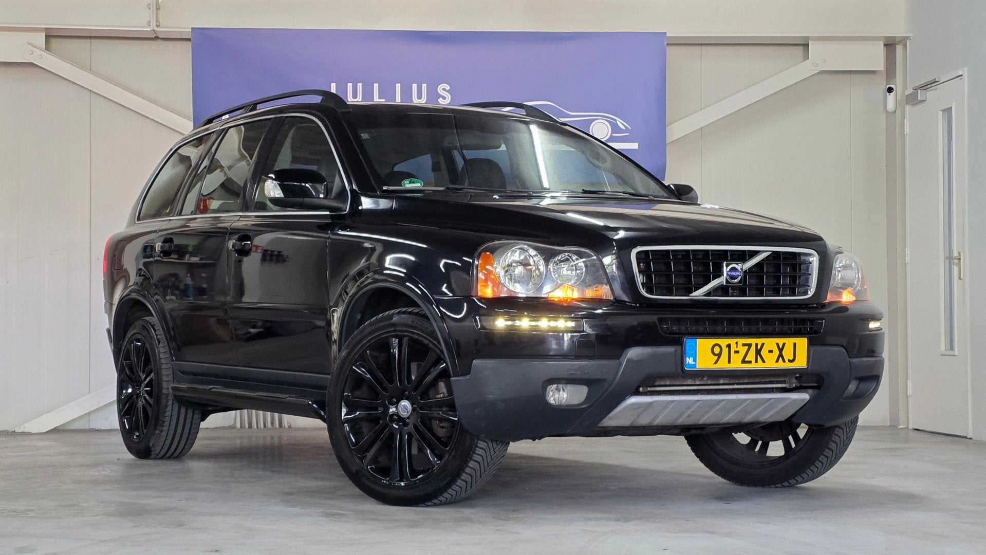 Volvo XC90 3.2 Kinetic Android/Apple Carplay Trekhaak LED 20, Auto's, 238 pk, Gebruikt, Zwart, 7 stoelen