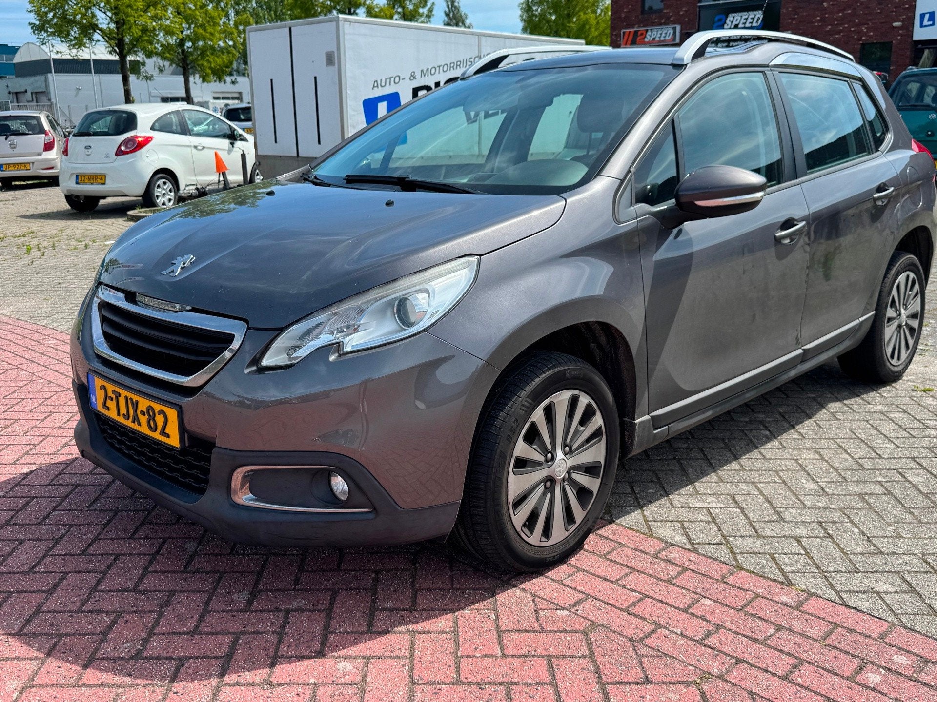 Peugeot 2008 1.2 VTi Active Pack Premium Motor Stuk!, Euro 5, 450 kg, 1199 cc, 82 pk