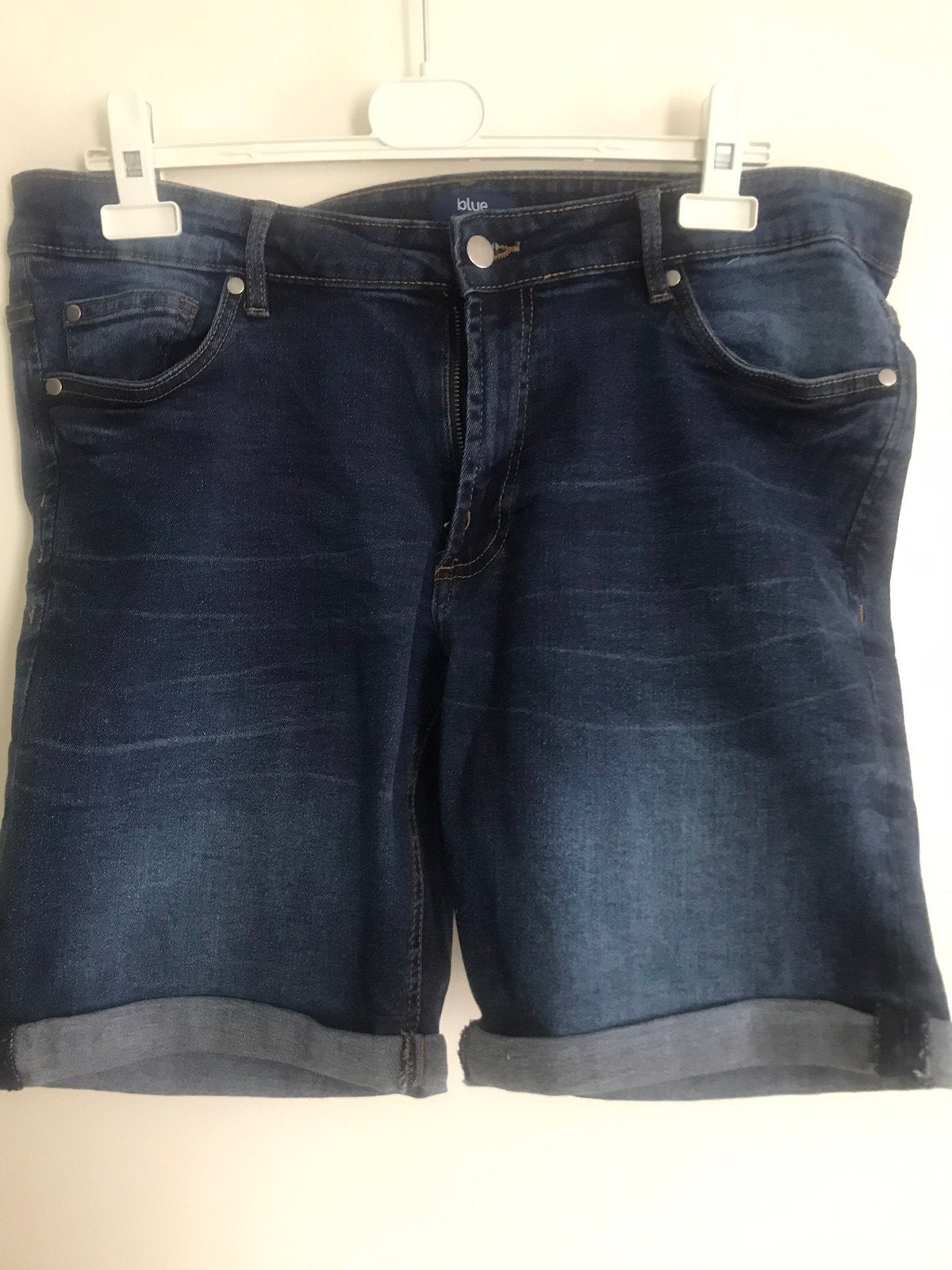 Korte broek in stretch van BLUE maat M., Ophalen of Verzenden, Zo goed als nieuw, Blauw, W36 - W38 (confectie 52/54)