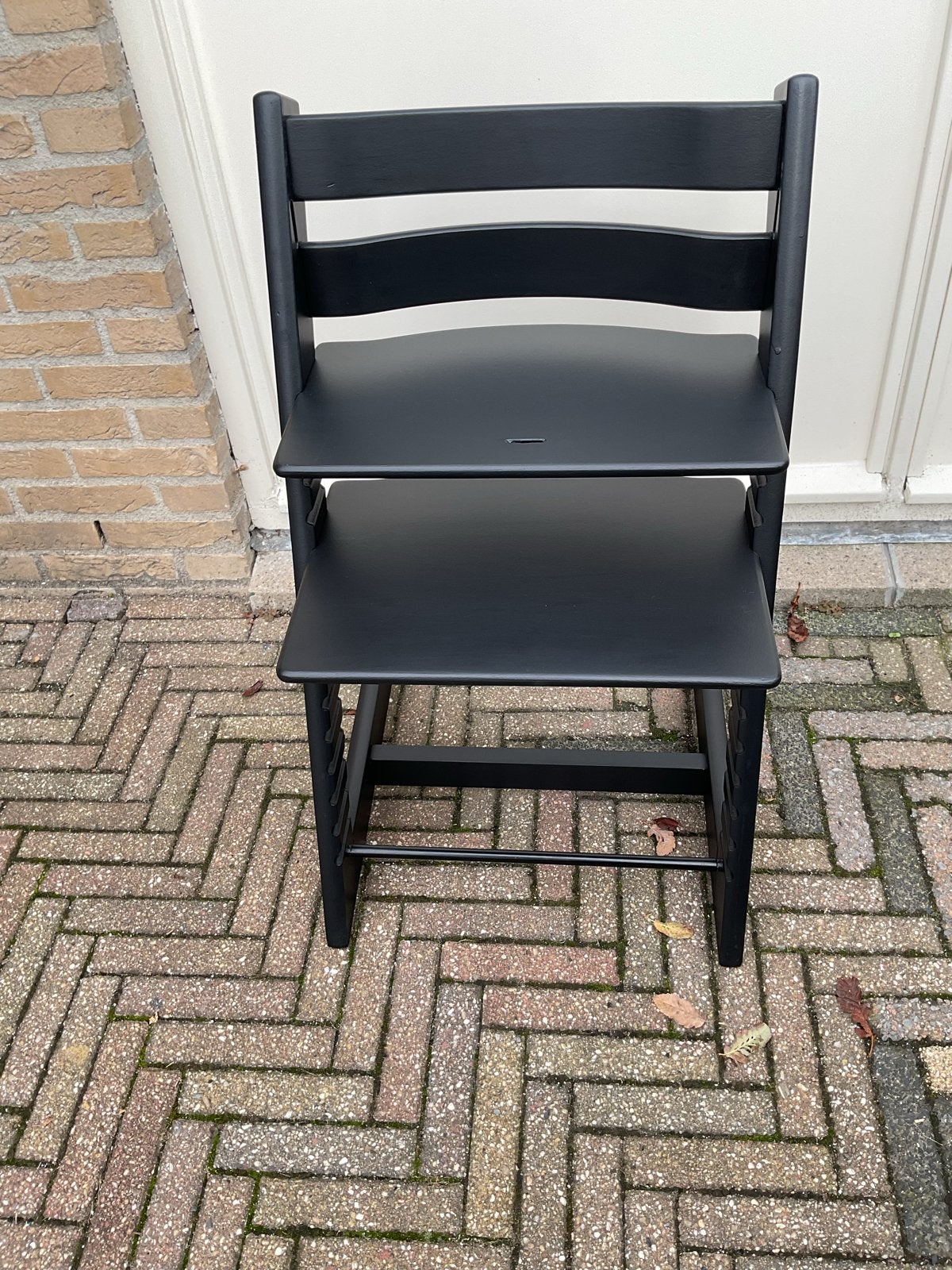 Stokke Tripp Trapp meegroeistoel zwart, Kinderen en Baby's, Ophalen, Gebruikt, Meegroeistoel, Aanschuifbaar