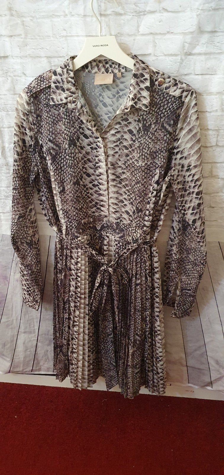 Josh V Rea jurk met slangenprint - Nieuw, Kleding | Dames, Maat 38/40 (M), Bruin, Verzenden, Nieuw