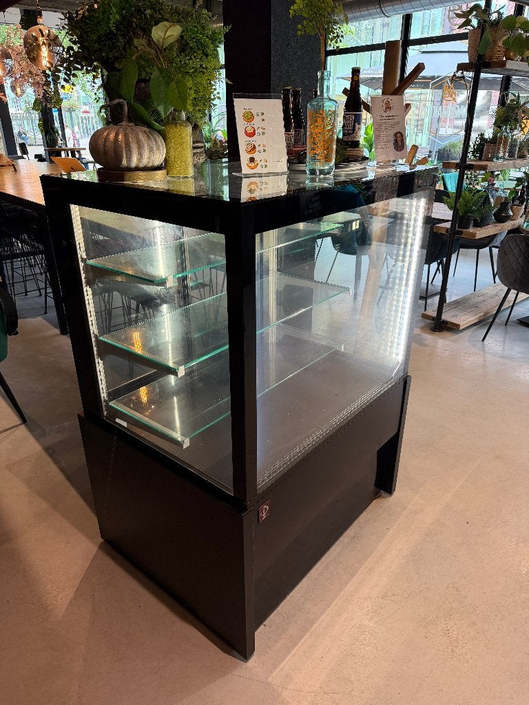 Diamond Panoramische Gebaksvitrine / Koeltoonbank, Ophalen, 200 liter of meer, 60 cm of meer, 160 cm of meer