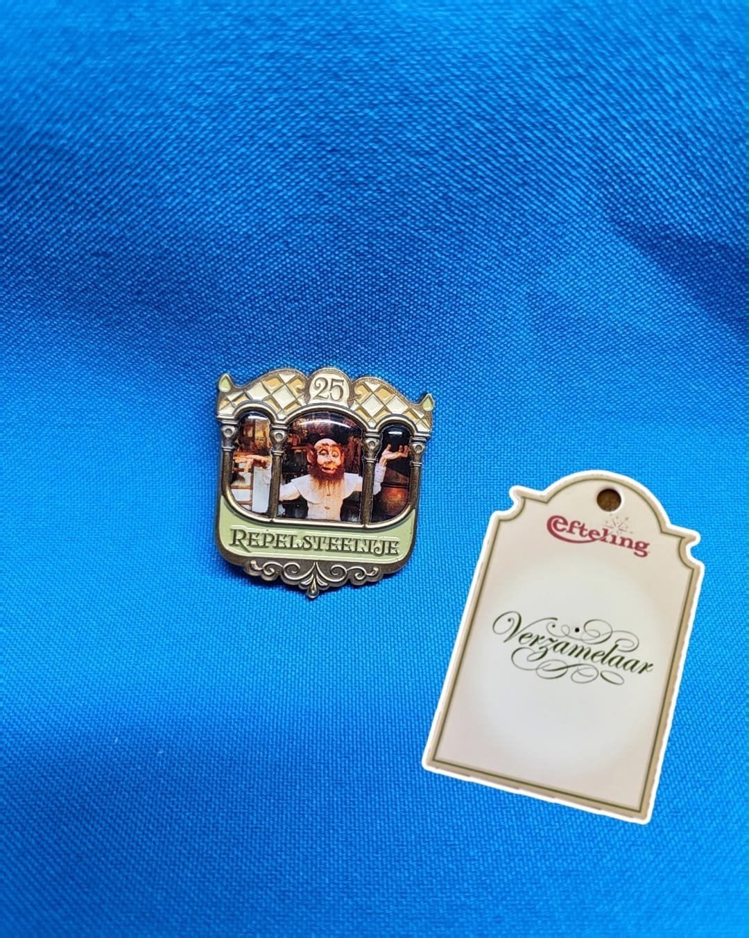 Efteling pin jubileum 25 jaar Repelsteeltje, Ophalen of Verzenden, Nieuw, Button of Speldje