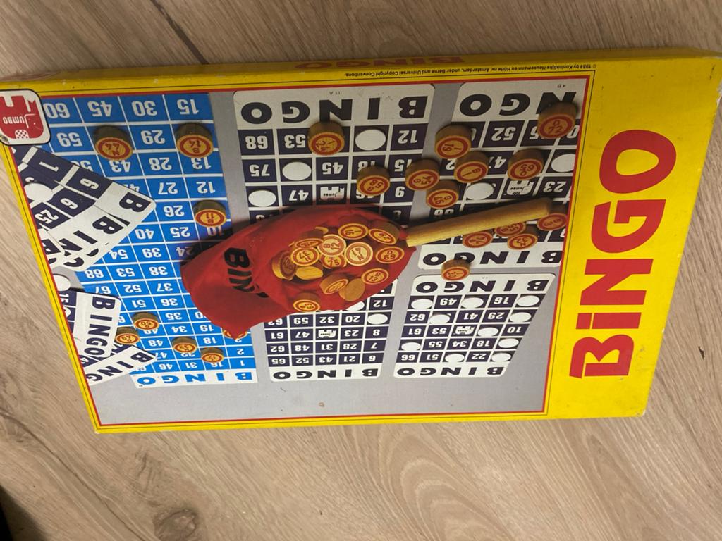 Jumbo Bingo Spel - Compleet en in goede staat, Hobby en Vrije tijd, Gezelschapsspellen | Overige, Gebruikt, Drie of vier spelers