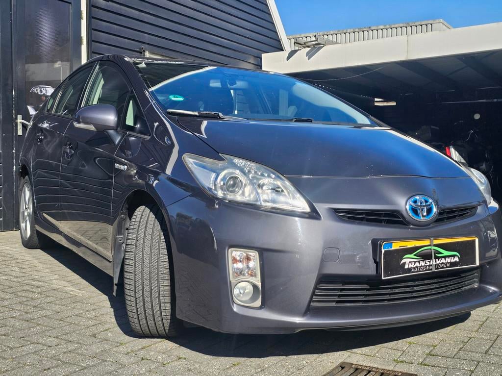 Toyota Prius 1.8 Aspiration, Gebruikt, 4 cilinders, Origineel Nederlands, Bedrijf