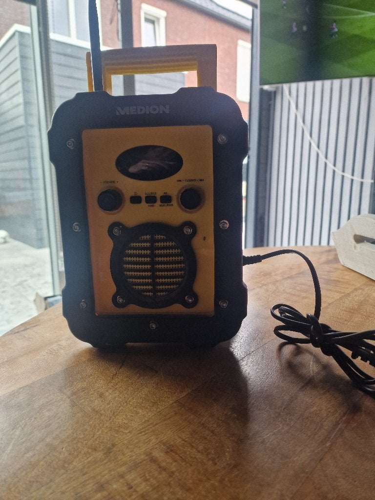Te koop Bouwradio Medion, Ophalen of Verzenden, Zo goed als nieuw, Bouwradio