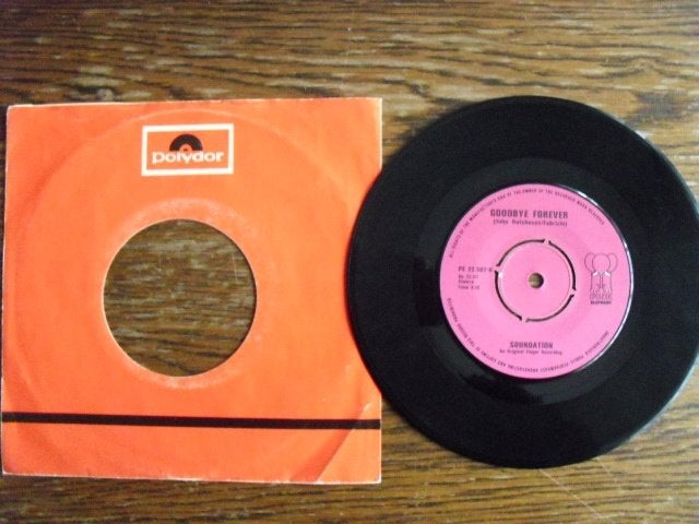 - Soundation - Goodbye Forever - vinyl single, Beschermende buitenhoes, Gebruikt, 7 inch, Ophalen of Verzenden