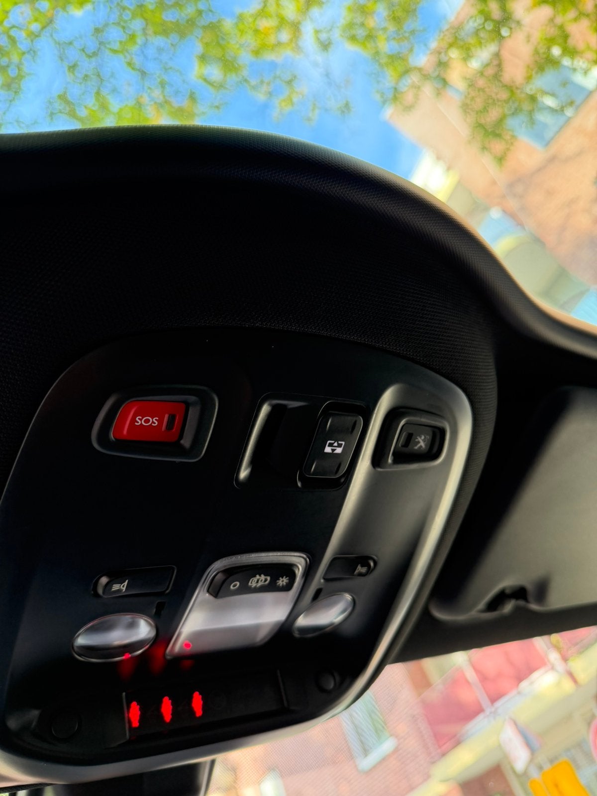 Foto 19 van Peugeot 308 2.0 Bluehdi 180pk 2017 Blauw