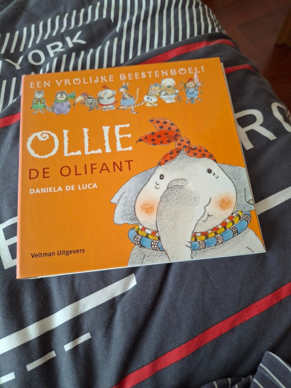Ollie de Olifant - Een vrolijke beestenboel, Boeken, Ophalen of Verzenden, Zo goed als nieuw