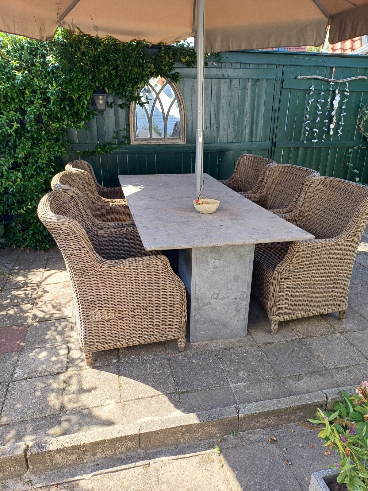 mooie granieten tuintafel, Ophalen of Verzenden, Overige materialen