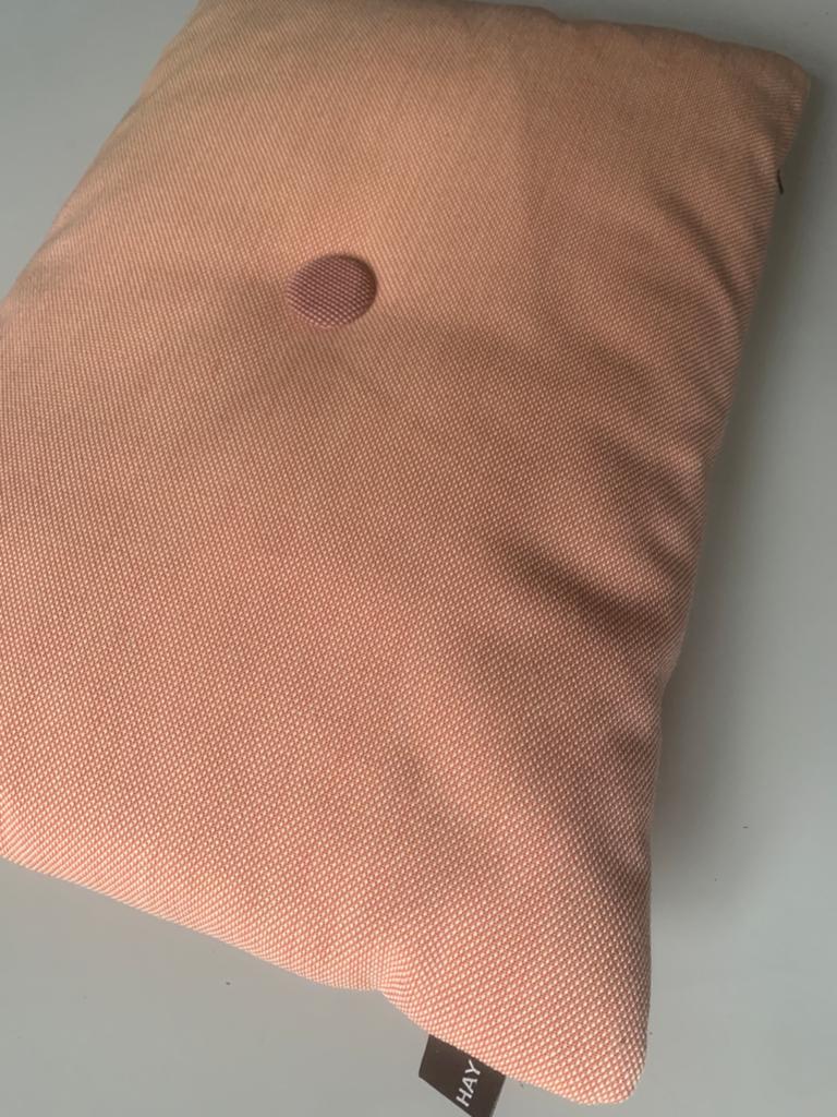 2x HAY DOT cushion kussen (bekijk alle twee de foto’s), Ophalen of Verzenden, Zo goed als nieuw, Wit, Vierkant