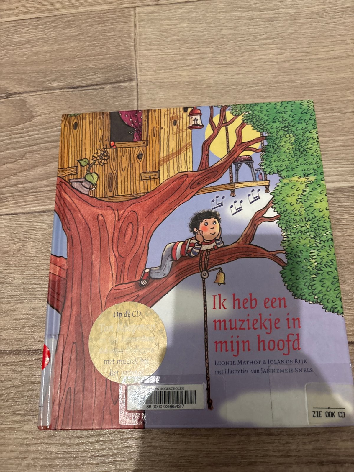 Ik heb een muziekje in mijn hoofd - Kinderboek met CD, Ophalen of Verzenden, Gelezen, Fictie algemeen