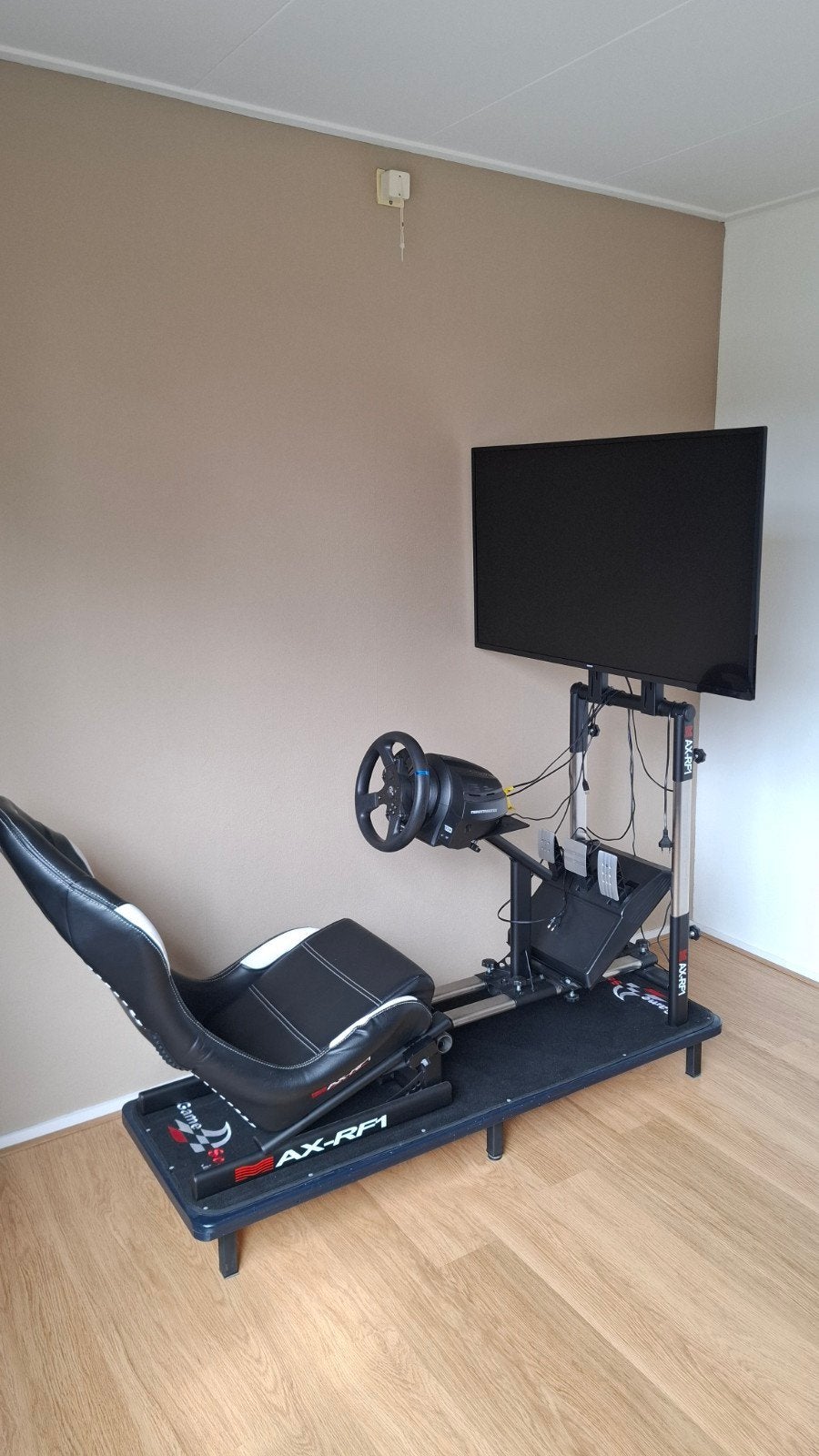 Thrustmaster T300RS GT Edition met Playseat AX-RFI, Ophalen, Overige merken, Zo goed als nieuw