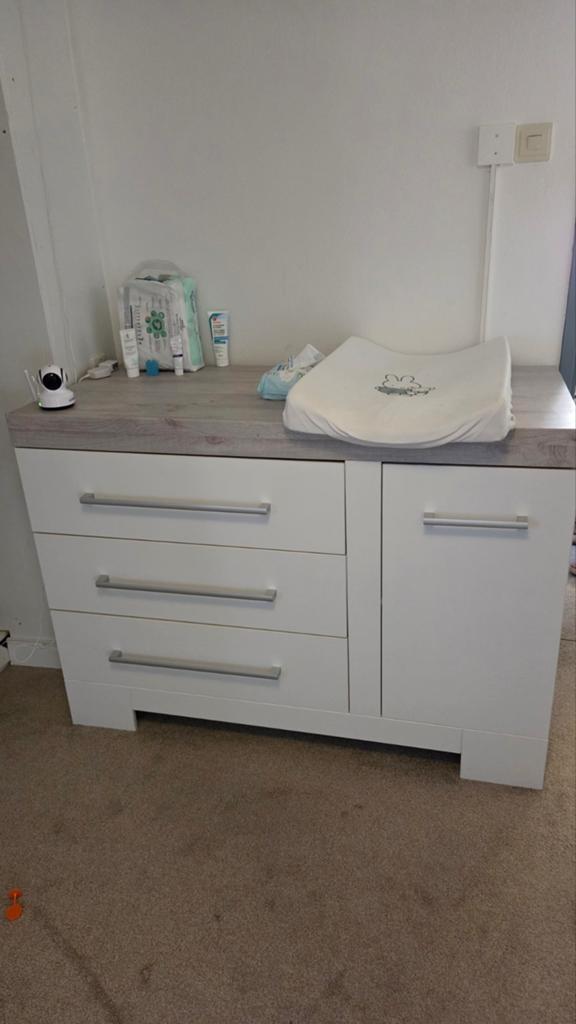 TWF Futura Babykamer Set: Ledikant, Commode, Hanglegkast, Kinderen en Baby's, Kinderkamer | Complete kinderkamers, Ophalen of Verzenden