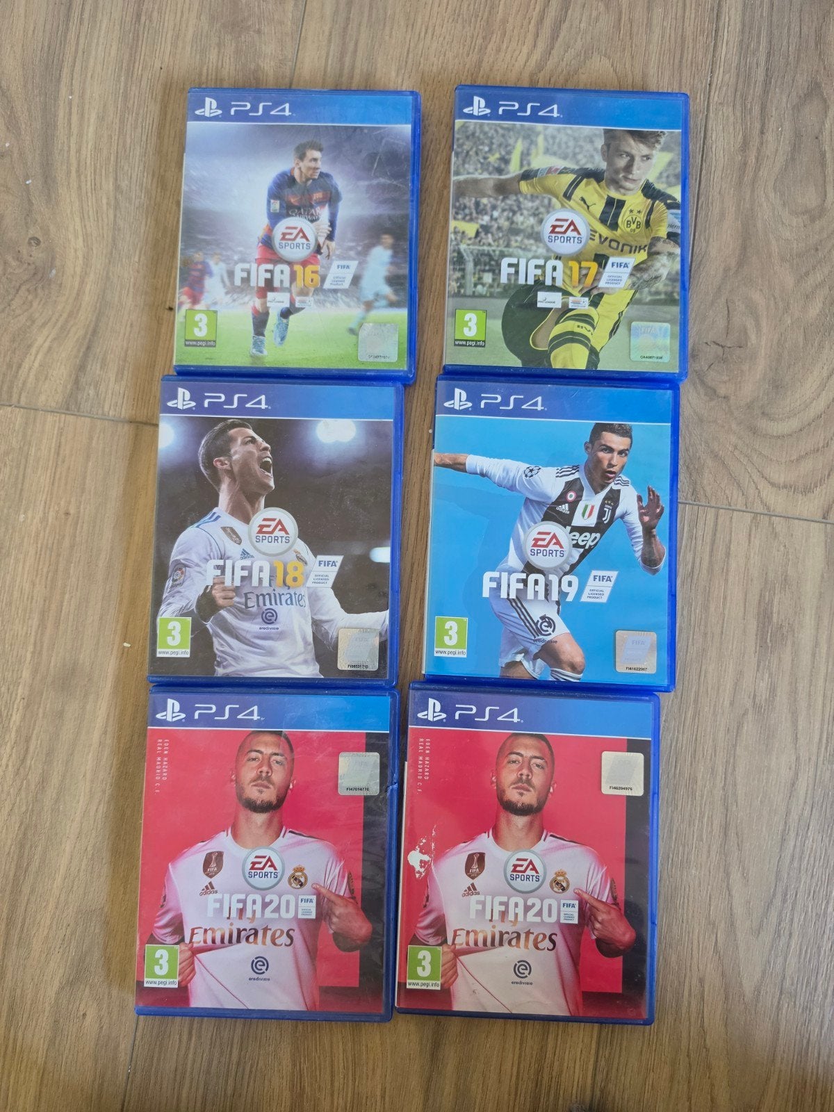 FIFA PS4 games - 16, 17, 18, 19, 20 (set van 5), Gebruikt, Ophalen of Verzenden, Eén computer, Sport