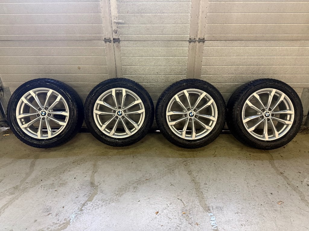 BMW X3 winterbanden set 245/50 R19, Auto-onderdelen, 19 inch, Banden en Velgen, Personenwagen, Gebruikt