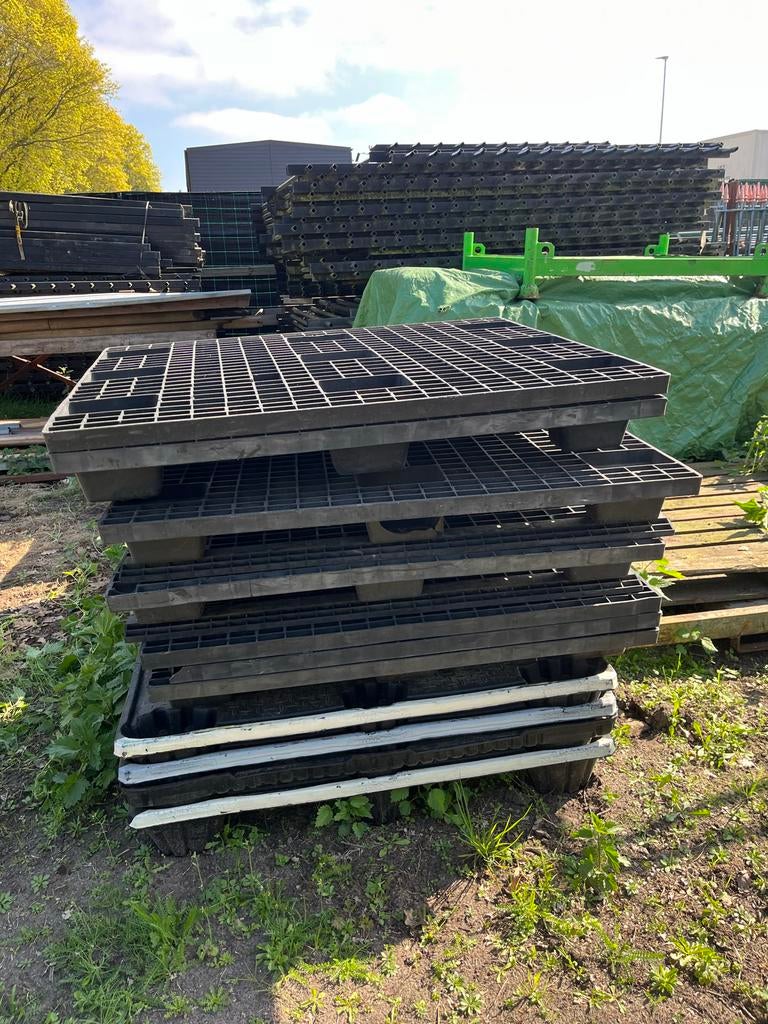 Kunststof pallets, Ophalen, 100 cm of meer, 60 cm of meer, Overige typen