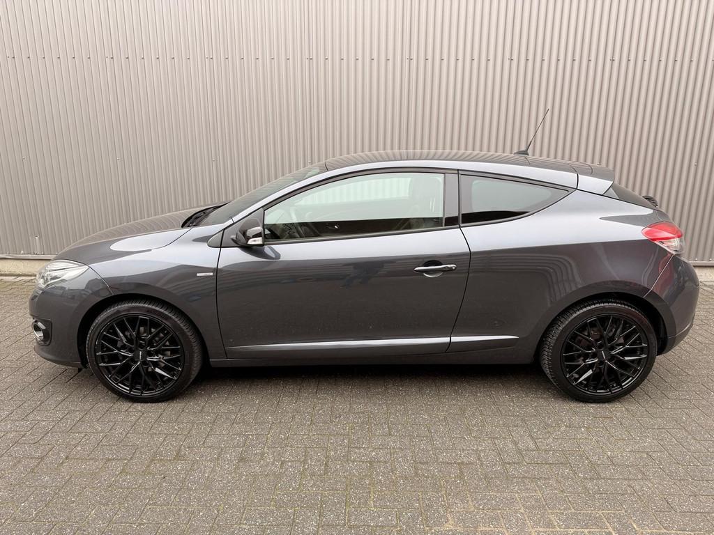 Renault Mégane Coupé 1.2 TCe GT-Line Stoelverwarming|Navi|, Auto's, Voorwielaandrijving, Euro 5, Gebruikt, 4 cilinders