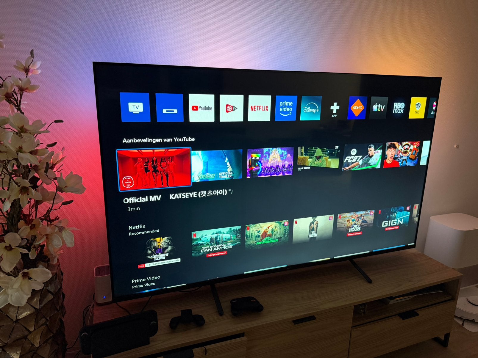 Philips 75 inch Qled Ambilight 2025 model + garantie, Ophalen, Philips, QLED, Zo goed als nieuw