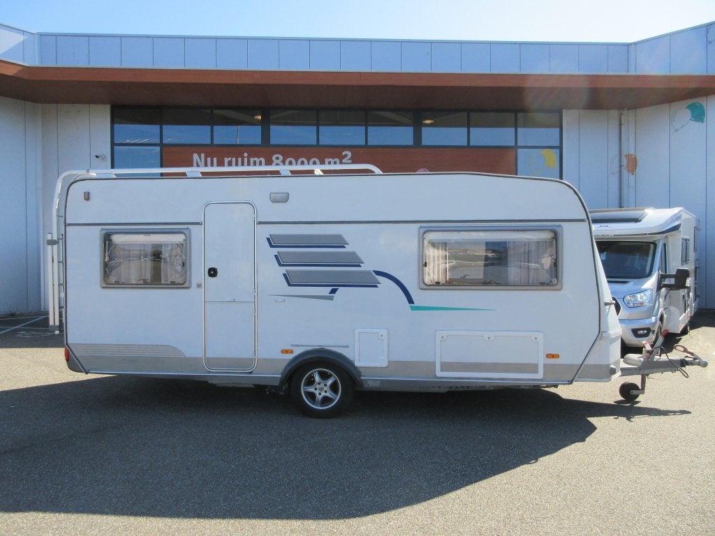 Eriba Nova 532 MET AIRCO EN MOVER, Rondzit, Overige typen, Eriba, Tot en met 4