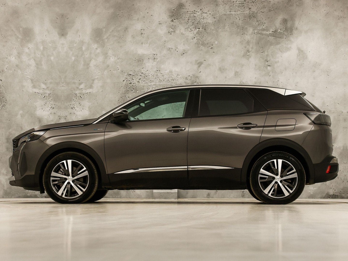 Peugeot 3008 1.6 HYbrid 225 Allure Pack 225Pk Automaat (SOH, Auto's, 12 maanden, Leder en Stof, Plug-in hybride, Bedrijf