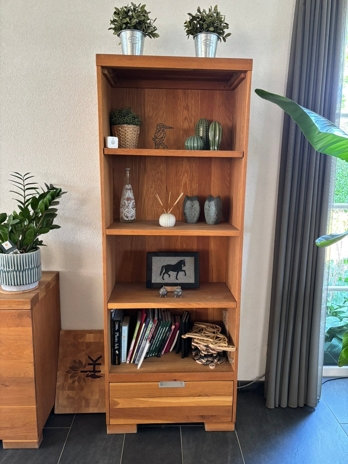 Eiken kast, Ophalen, Met plank(en), Gebruikt, Eikenhout