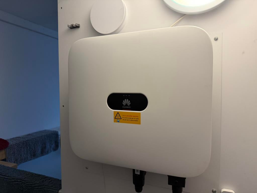 Huawei SUN2000 6KTL-M1 omvormer 6kW 3-fase zonnepanelen, Ophalen, Zo goed als nieuw